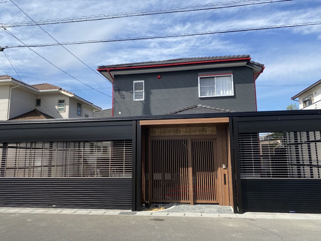 施工事例　門　電動シャッター　